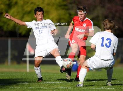 Thumbnail 2 in Ashland vs. Springfield photogallery.