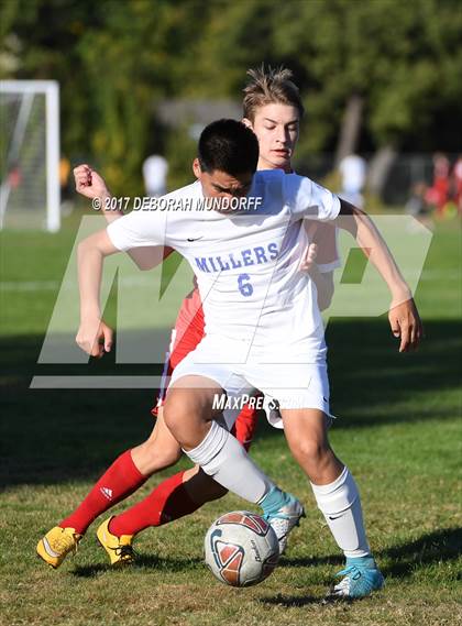 Thumbnail 2 in Ashland vs. Springfield photogallery.