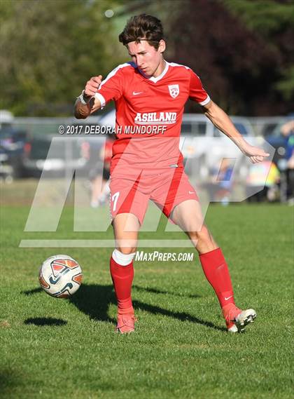 Thumbnail 3 in Ashland vs. Springfield photogallery.