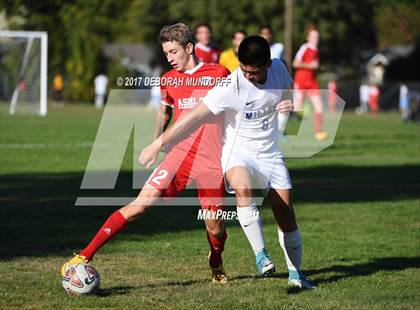 Thumbnail 3 in Ashland vs. Springfield photogallery.