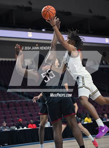 Thumbnail 2 in Layton Christian Academy vs. Notre Dame (SO) (Tarkanian Classic) photogallery.
