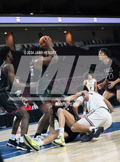 Thumbnail 2 in Layton Christian Academy vs. Notre Dame (SO) (Tarkanian Classic) photogallery.