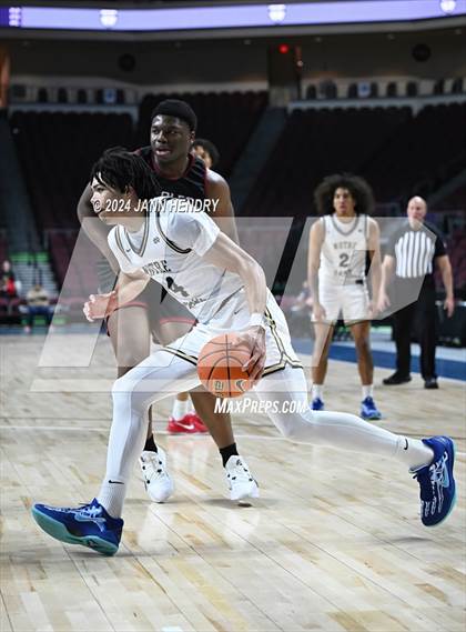 Thumbnail 2 in Layton Christian Academy vs. Notre Dame (SO) (Tarkanian Classic) photogallery.