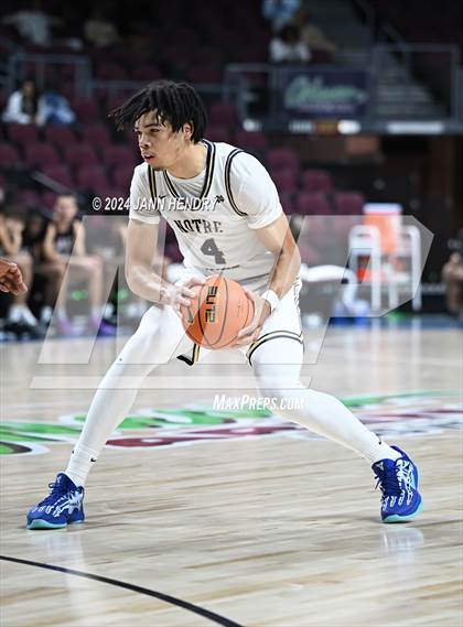 Thumbnail 2 in Layton Christian Academy vs. Notre Dame (SO) (Tarkanian Classic) photogallery.