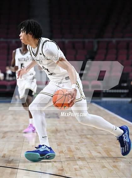 Thumbnail 2 in Layton Christian Academy vs. Notre Dame (SO) (Tarkanian Classic) photogallery.