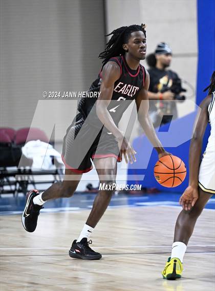 Thumbnail 2 in Layton Christian Academy vs. Notre Dame (SO) (Tarkanian Classic) photogallery.
