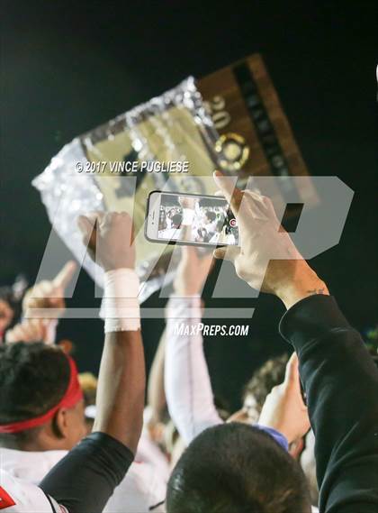 Thumbnail 2 in Rancho Verde @ St. Francis (CIF SS D3 Championship) photogallery.