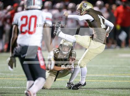 Thumbnail 2 in Rancho Verde @ St. Francis (CIF SS D3 Championship) photogallery.