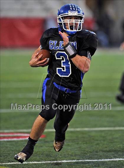 Thumbnail 1 in John Glenn vs. Babylon (Section 11 Division 4 Final) photogallery.