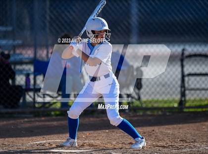 Thumbnail 1 in Norco @ Los Alamitos photogallery.