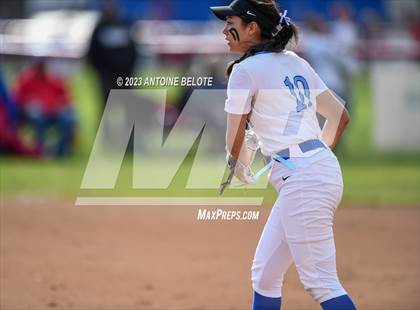Thumbnail 1 in Norco @ Los Alamitos photogallery.