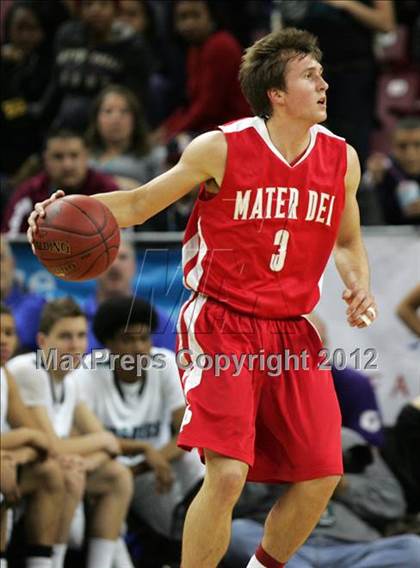 Thumbnail 2 in Sheldon vs. Mater Dei (CIF State D1 Final) photogallery.