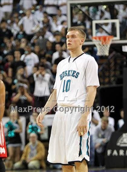 Thumbnail 2 in Sheldon vs. Mater Dei (CIF State D1 Final) photogallery.