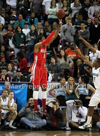 Thumbnail 1 in Sheldon vs. Mater Dei (CIF State D1 Final) photogallery.