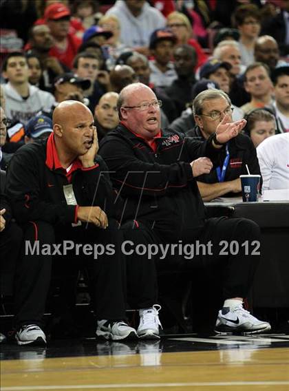 Thumbnail 3 in Sheldon vs. Mater Dei (CIF State D1 Final) photogallery.