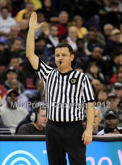 Thumbnail 1 in Sheldon vs. Mater Dei (CIF State D1 Final) photogallery.