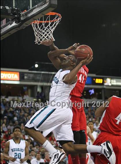 Thumbnail 1 in Sheldon vs. Mater Dei (CIF State D1 Final) photogallery.