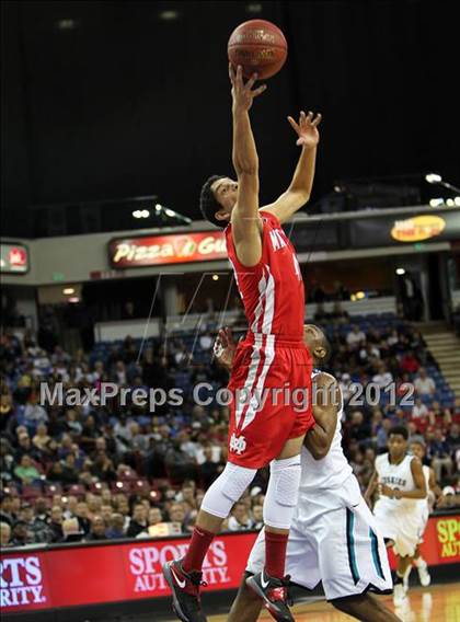 Thumbnail 2 in Sheldon vs. Mater Dei (CIF State D1 Final) photogallery.