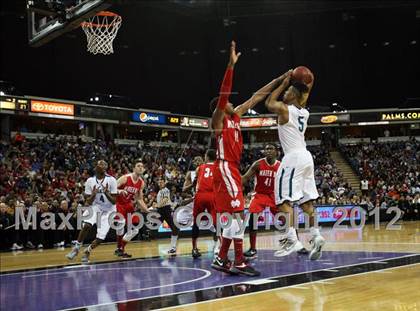Thumbnail 2 in Sheldon vs. Mater Dei (CIF State D1 Final) photogallery.