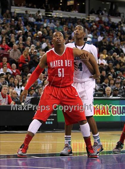 Thumbnail 2 in Sheldon vs. Mater Dei (CIF State D1 Final) photogallery.