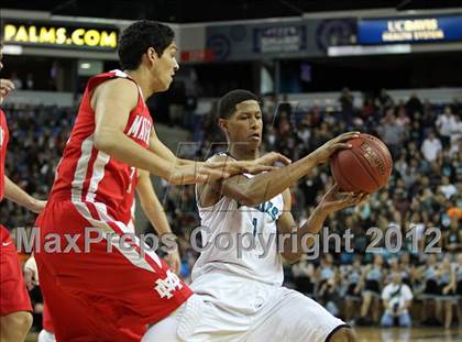 Thumbnail 2 in Sheldon vs. Mater Dei (CIF State D1 Final) photogallery.