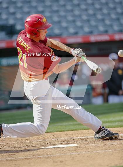 Thumbnail 2 in Costa Mesa vs. Estancia photogallery.