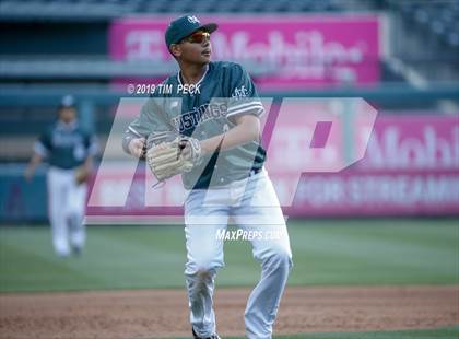 Thumbnail 3 in Costa Mesa vs. Estancia photogallery.