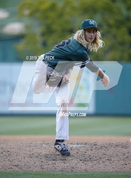 Thumbnail 3 in Costa Mesa vs. Estancia photogallery.