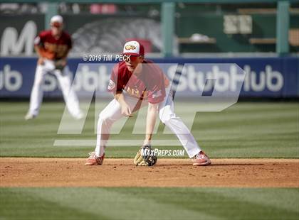 Thumbnail 3 in Costa Mesa vs. Estancia photogallery.