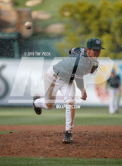 Thumbnail 2 in Costa Mesa vs. Estancia photogallery.