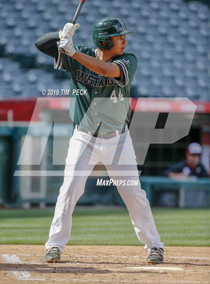 Thumbnail 1 in Costa Mesa vs. Estancia photogallery.