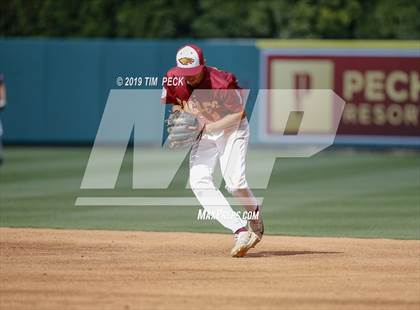 Thumbnail 3 in Costa Mesa vs. Estancia photogallery.
