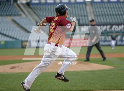 Thumbnail 3 in Costa Mesa vs. Estancia photogallery.