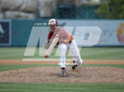 Thumbnail 3 in Costa Mesa vs. Estancia photogallery.
