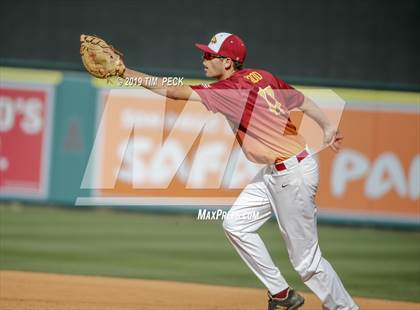 Thumbnail 3 in Costa Mesa vs. Estancia photogallery.