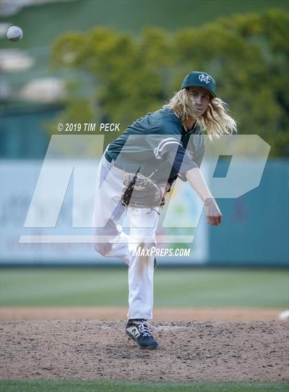 Thumbnail 2 in Costa Mesa vs. Estancia photogallery.