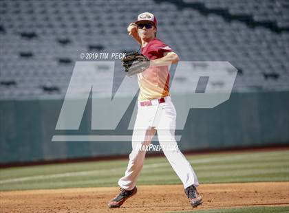 Thumbnail 1 in Costa Mesa vs. Estancia photogallery.