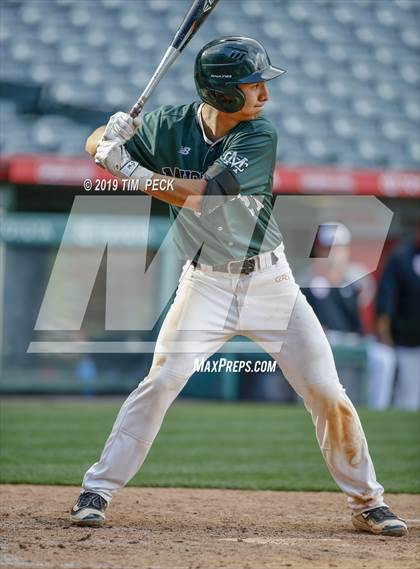 Thumbnail 3 in Costa Mesa vs. Estancia photogallery.