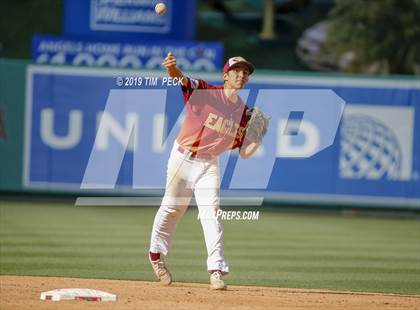 Thumbnail 1 in Costa Mesa vs. Estancia photogallery.