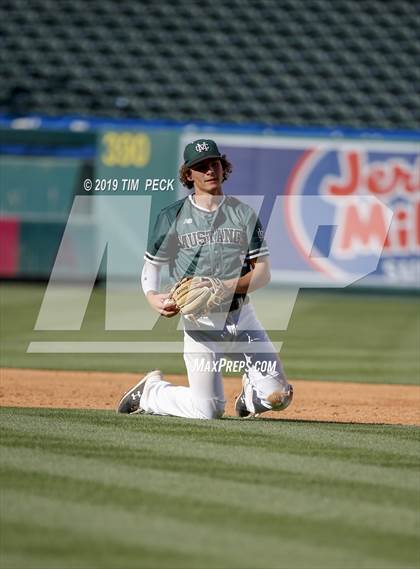 Thumbnail 3 in Costa Mesa vs. Estancia photogallery.