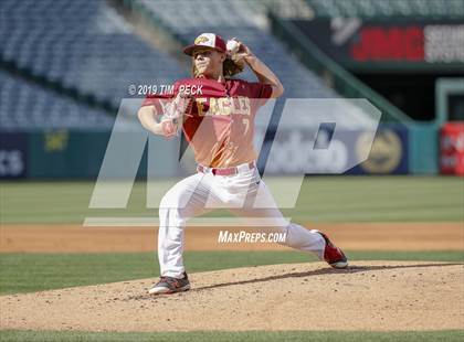 Thumbnail 2 in Costa Mesa vs. Estancia photogallery.