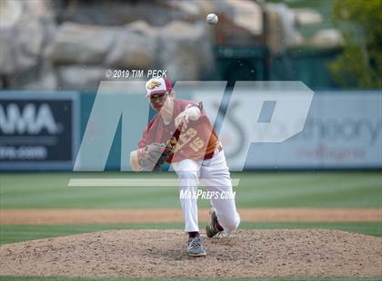 Thumbnail 3 in Costa Mesa vs. Estancia photogallery.