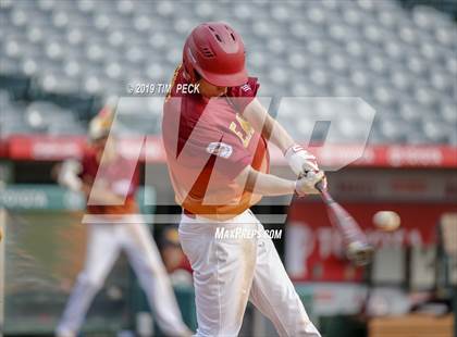 Thumbnail 3 in Costa Mesa vs. Estancia photogallery.