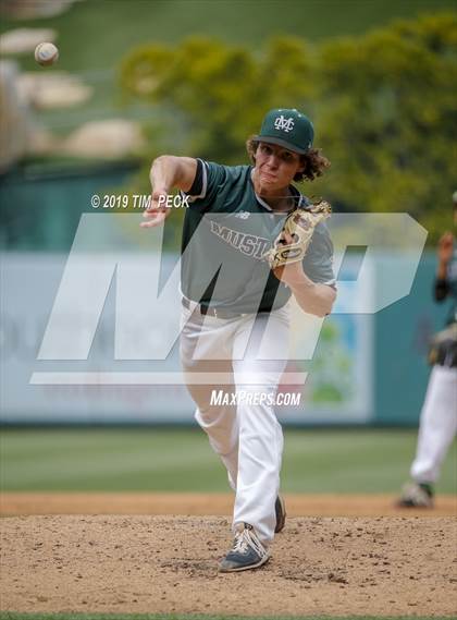 Thumbnail 1 in Costa Mesa vs. Estancia photogallery.