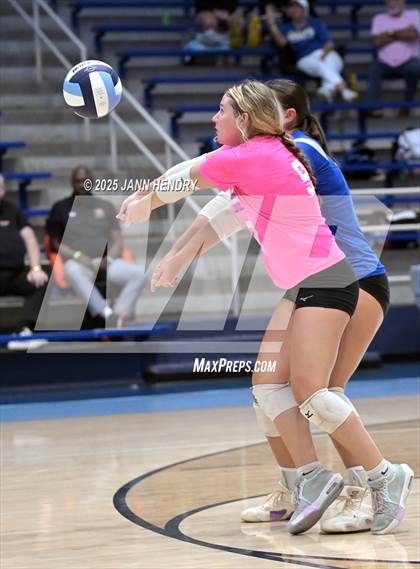 Thumbnail 3 in North Myrtle Beach vs Oceanside Collegiate Academy (Dorman Tournament of Champions) photogallery.