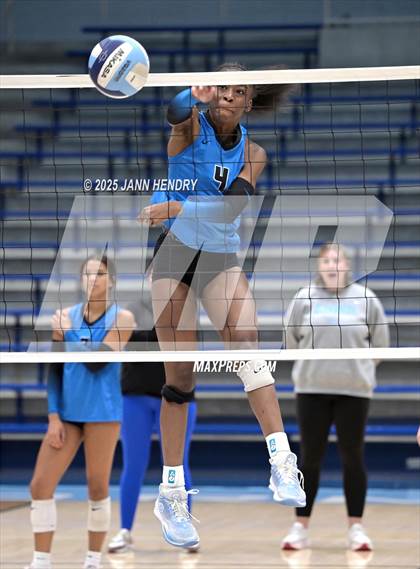 Thumbnail 3 in North Myrtle Beach vs Oceanside Collegiate Academy (Dorman Tournament of Champions) photogallery.