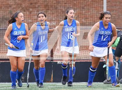 Thumbnail 2 in Gilroy vs. Saint Francis (CIF-CCS Quarter Finals) photogallery.