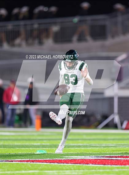 Thumbnail 2 in Lake Highlands vs. Prosper (UIL 6A Football Area Playoff) photogallery.
