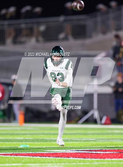 Thumbnail 3 in Lake Highlands vs. Prosper (UIL 6A Football Area Playoff) photogallery.