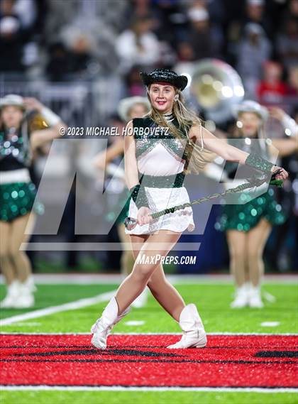 Thumbnail 2 in Lake Highlands vs. Prosper (UIL 6A Football Area Playoff) photogallery.